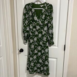 Chelsea28 Green and White Floral Midi Dress